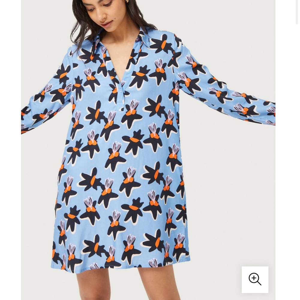 Size medium. Compania Fantastica.